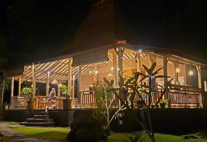 Casa rural Graha Ayoe